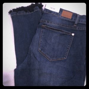 Brand New Judy Blue Skinny with fun tassels
